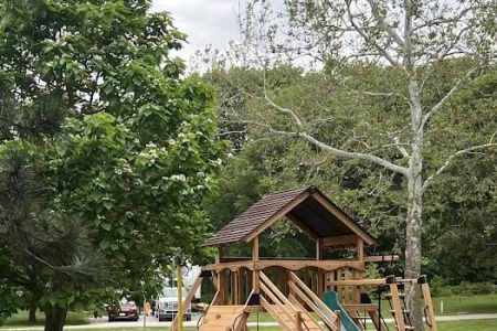 River Oaks RV Park