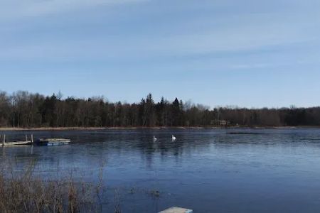 Colby Lake Home Sales/Quiet Cove Park