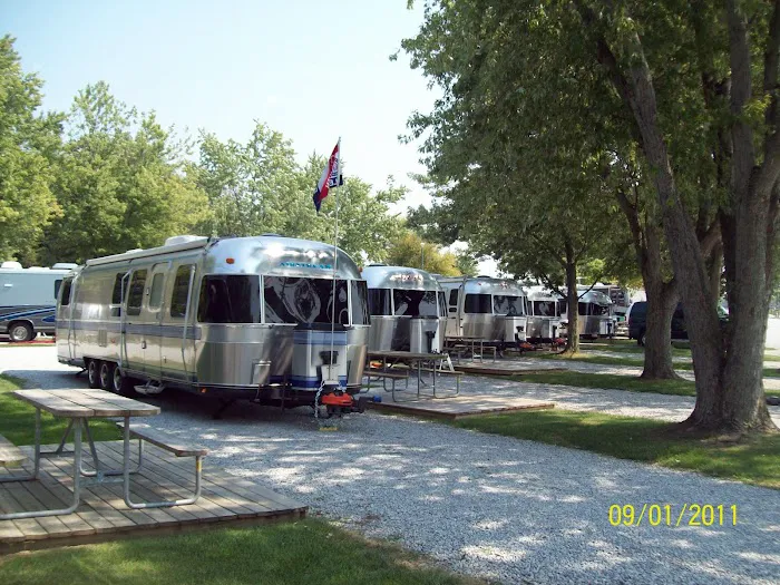 Wapakoneta KOA Holiday 8