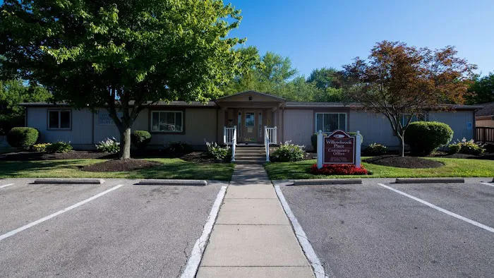 Willowbrook Place 8