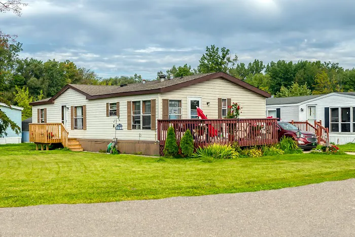 Grandshire Estates Manufactured Housing Community 9