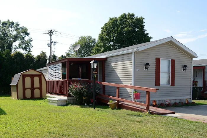 Seven Oaks Pointe Mobile Home Park 1