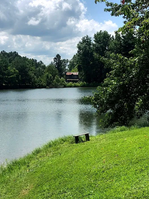 Windy Hollow Campground(camp*fish*swim) 4