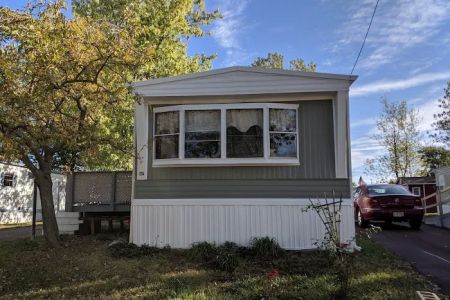 Island Lake MHP LLC