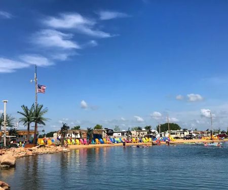 Happy Time Resort