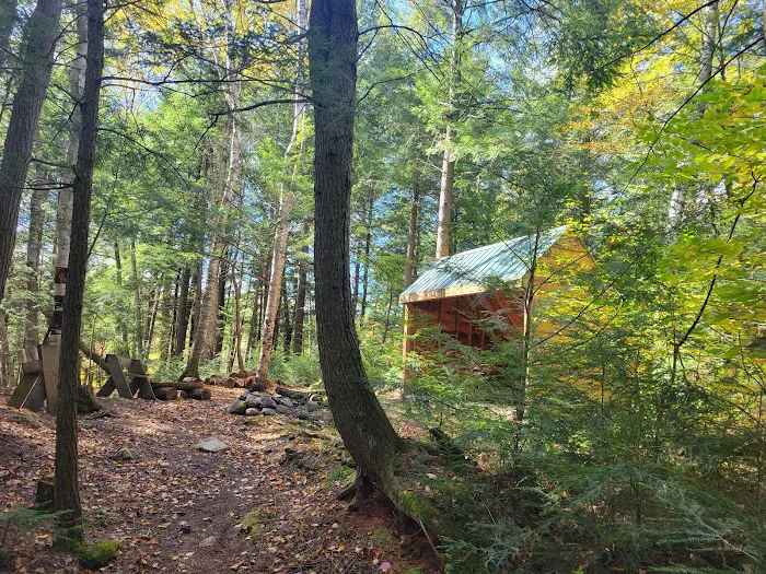 Dog Lake Shelter 10