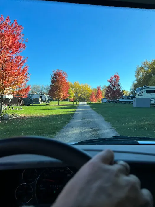 Nature's Chain of Lakes Campground 10
