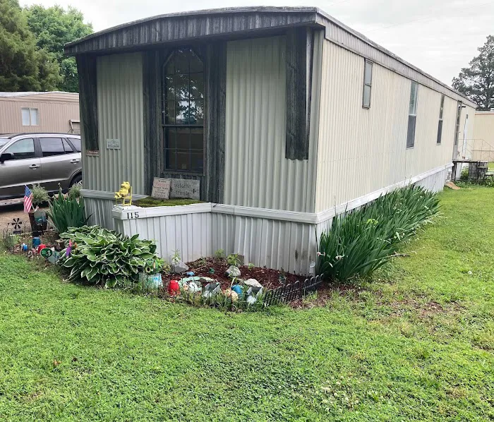 Alma Mobile Home Community 8