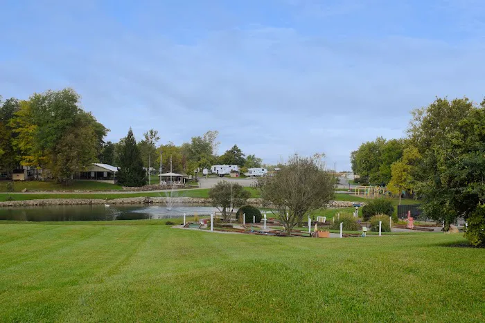 Glacier Hill Lakes RV Resort 5