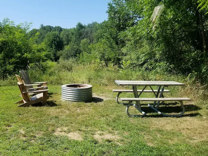 Bruin Lake Modern Campground 9