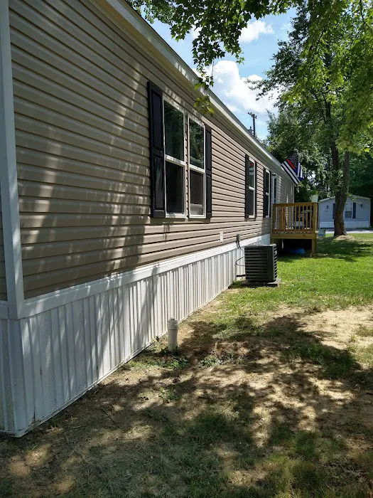 Lazy Acres MHC 8