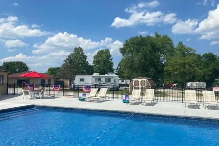 Scottsburg / Raintree Lake KOA Holiday