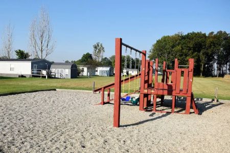 Amberly Pointe Mobile Home Park