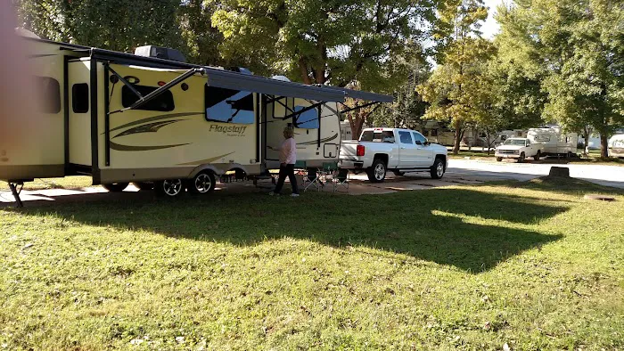 Belleville RV & Mobile Home Park 3