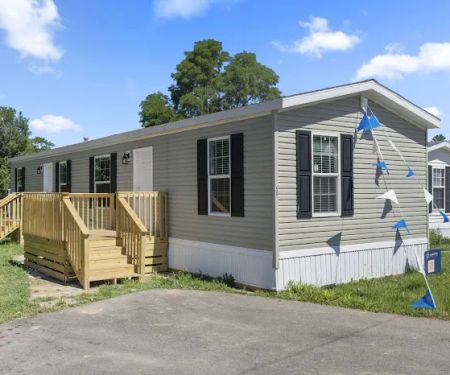 Gaslight Village Manufactured Home Community