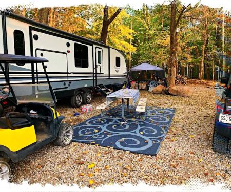 The Lake of the Woods Campground