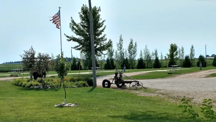 Three Fingers Campground 7