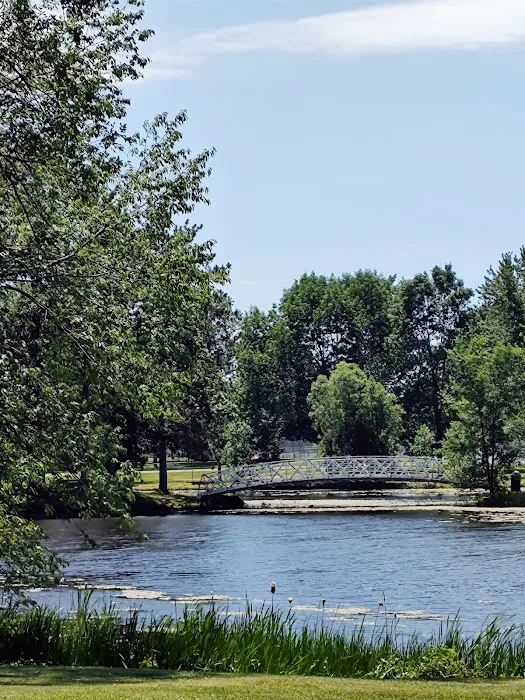 Chapman Lake Campgrounds(Showers) 3