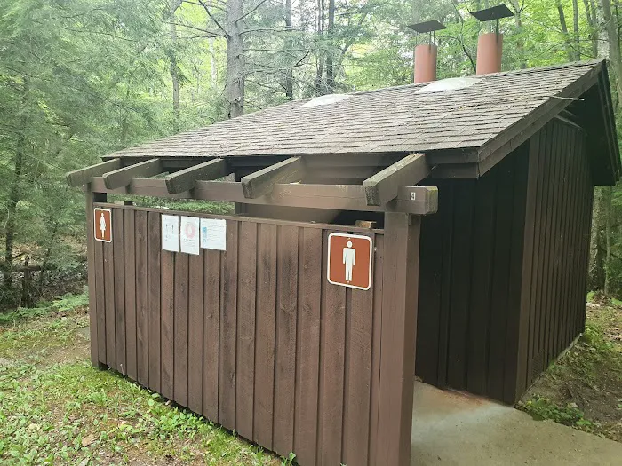 Little Bay de Noc Campground 1