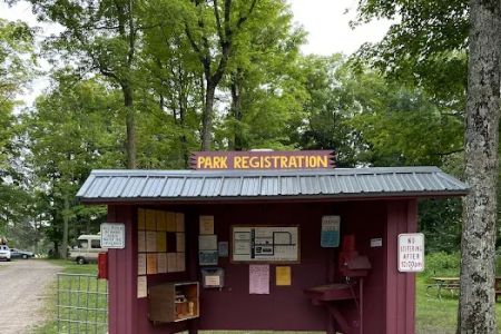 Lake view Park and Campground
