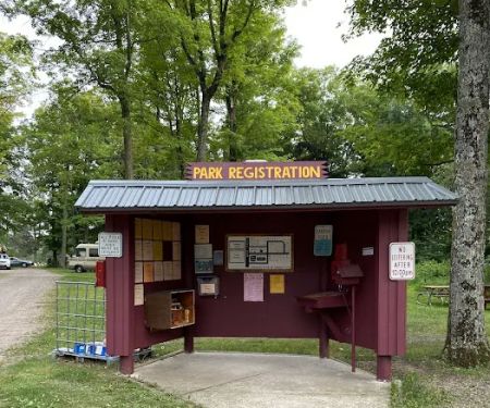 Lake view Park and Campground