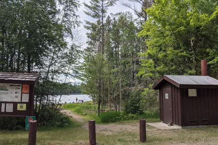 Luna - White Deer Lake Campground