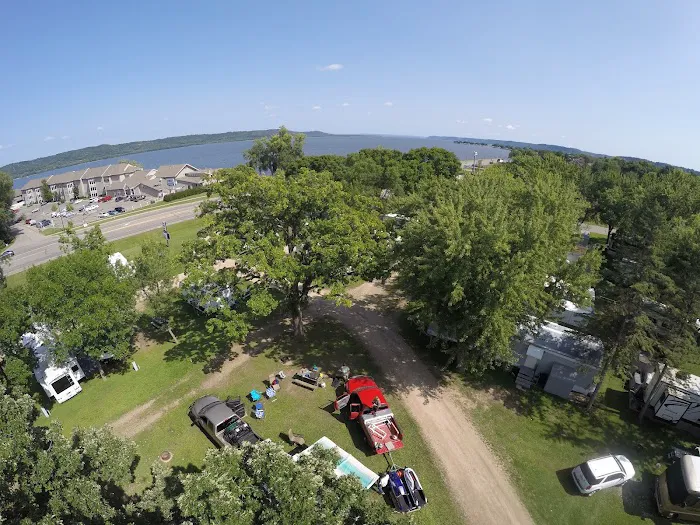 Lake Pepin Campgrounds & Trailer 3