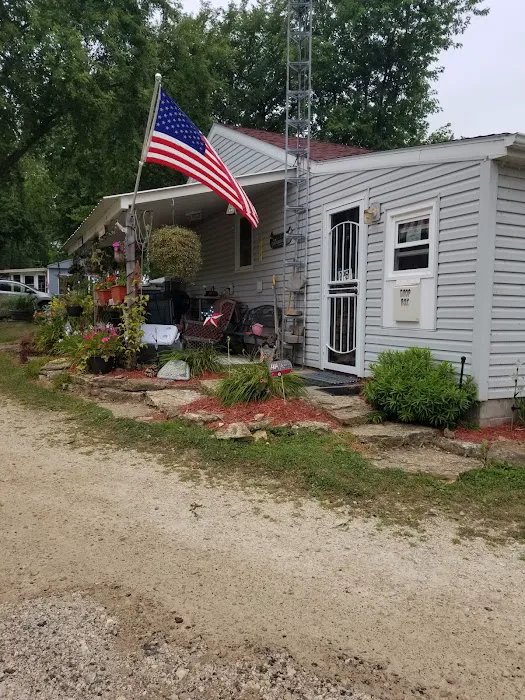 Lake Pepin Campgrounds & Trailer 7
