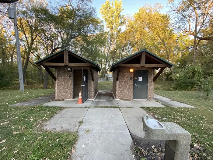 Walnut Woods State Park Campground 3