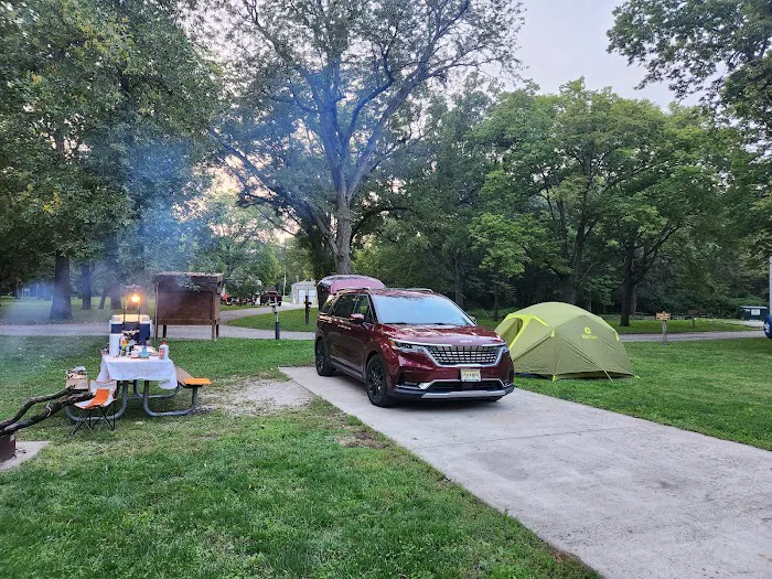 Walnut Woods State Park Campground 4