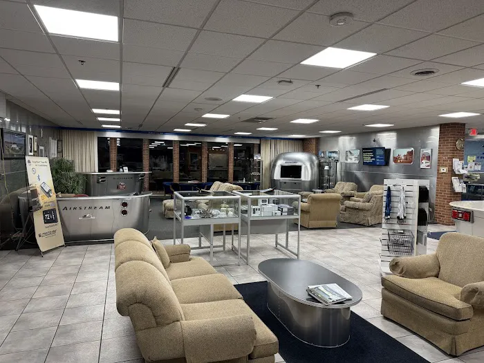 Airstream Factory Terraport 9