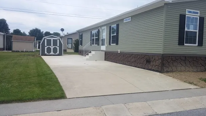Clinton Mobile Home Resort 4