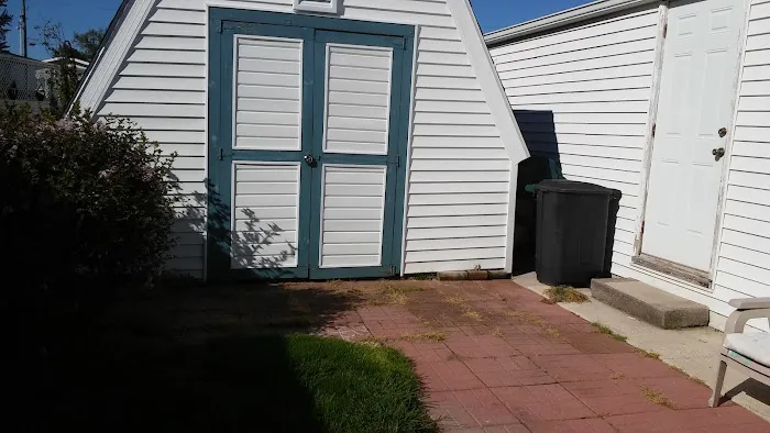 Clinton Mobile Home Resort 7
