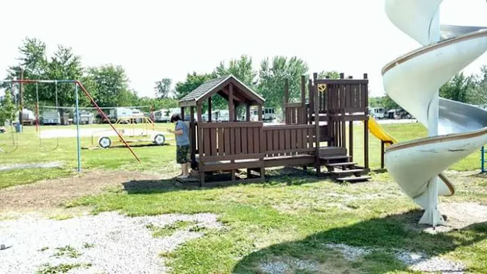 Clinton Lake Camping 8