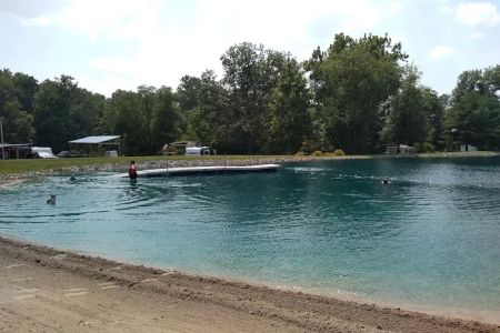 Leafy Oaks Campground Inc