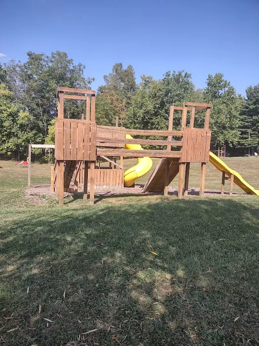 Leafy Oaks Campground Inc 10