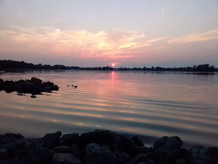 Sabo's Lake Front Camping and Resort 1