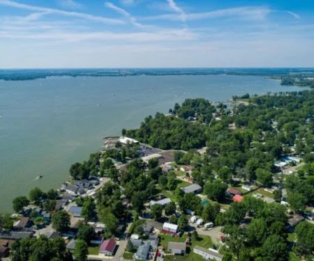 Destination Lake Life