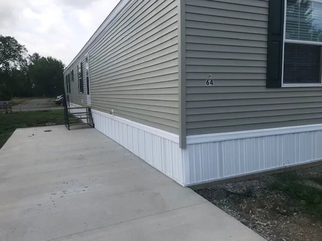 Pinecrest Mobile Home Community 7