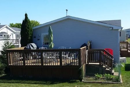 Hartland Meadows/AJR Home Sales
