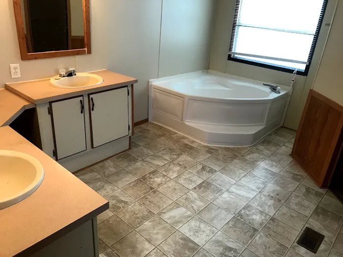 Tyrone Woods Manufactured Home Community 10
