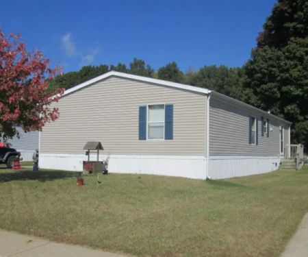 Hamburg Hills & Coventry Woods/AJR Home Sales