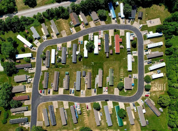 Rosewood Pointe Mobile Home Park 3
