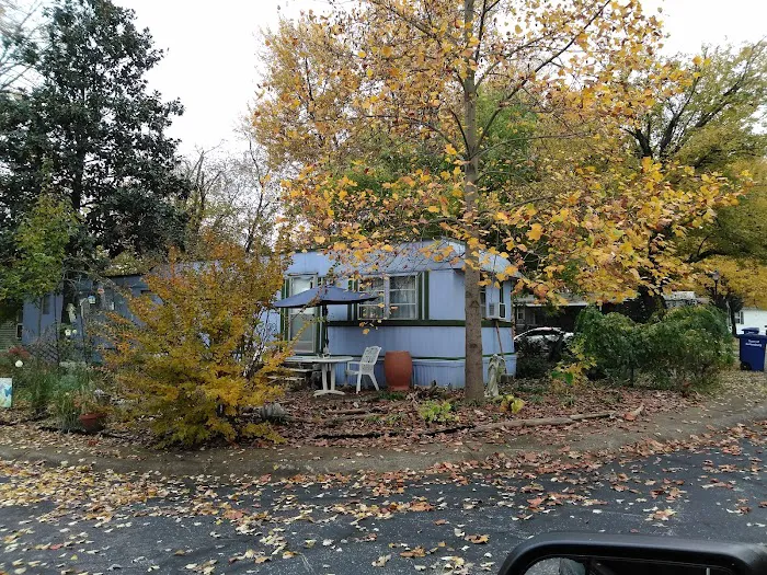 Indian Oaks Pointe Mobile Home Park 9