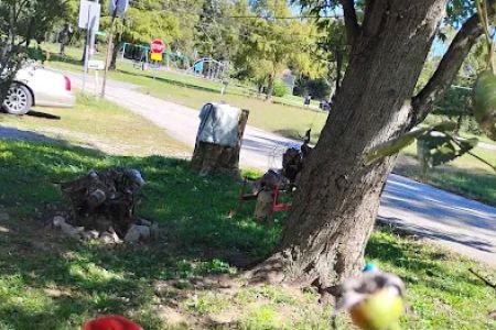 Twin Oaks Mobile Home Park