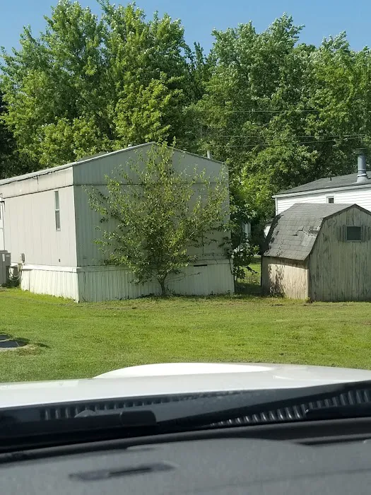 Ashley Pointe Mobile Home Park 10