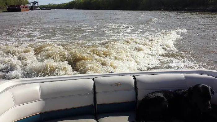 Kaskaskia River Camping & RV Park 7