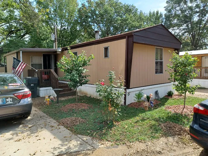 Grand Oaks Mobile home Park 5