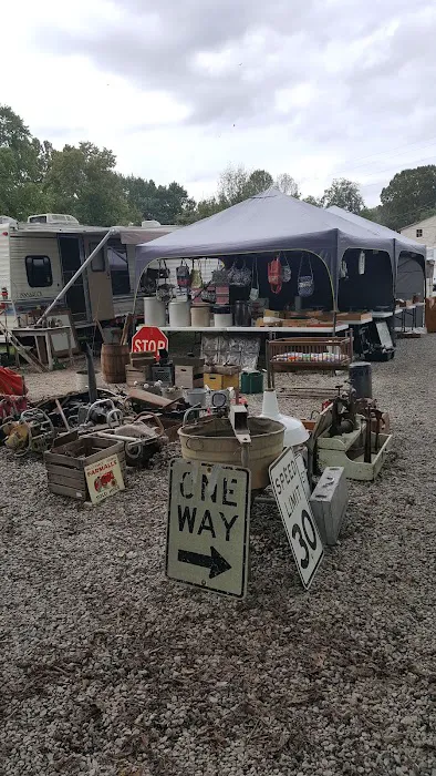 Hudsons Old Mill Campground and Flea Market 10