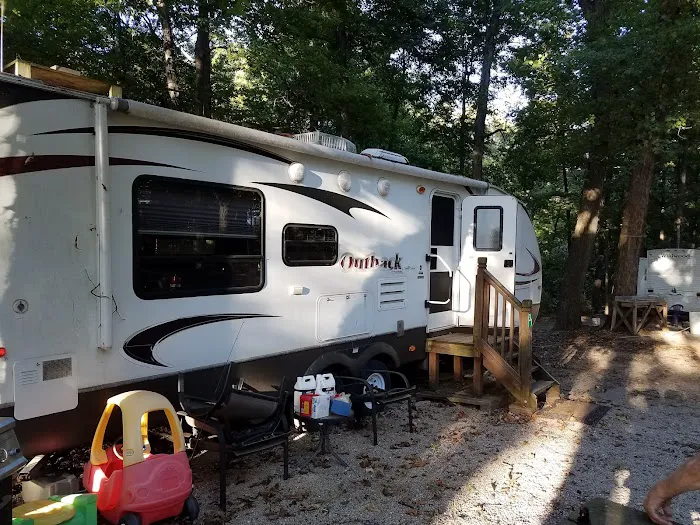 Lake In the Pines 4
